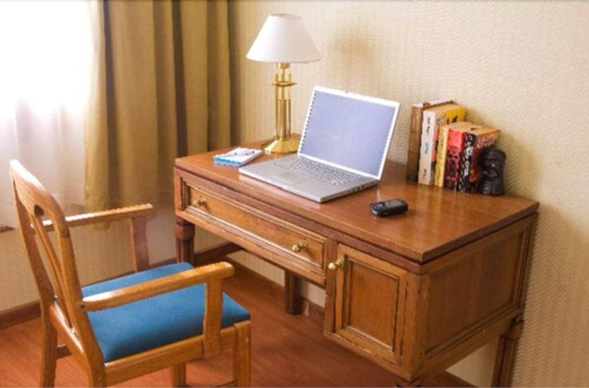 Hotel Nahuel Huapi 3*